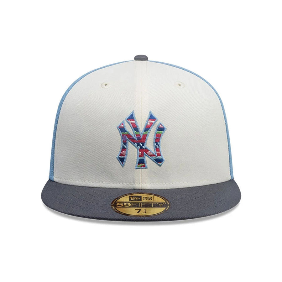 This is a New York Yankees MLB City Element Guatemala Pastel Blue 59FIFTY Fitted Cap 3