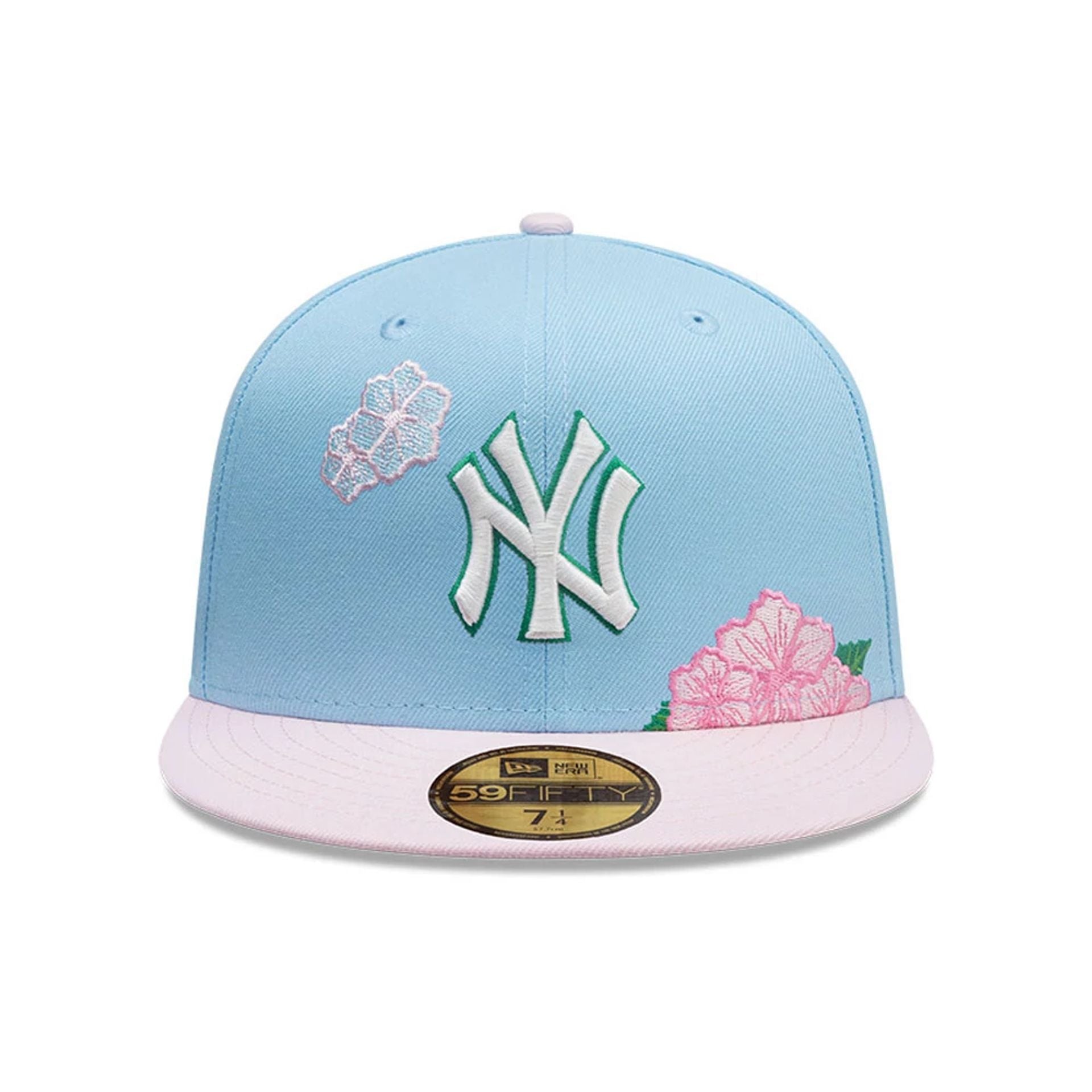 This is a New York Yankees MLB City Element Dominican Republic Pastel Blue 59FIFTY Fitted Cap 3