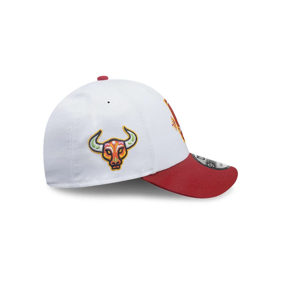 This is a LA Dodgers MLB City Element Peru White 9FORTY Adjustable Cap 5