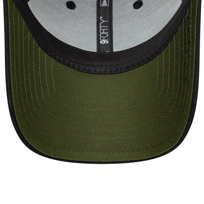 This is a New Era X Zadig & Voltaire Black 9FORTY Adjustable Cap 2