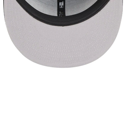 This is a Chicago Bulls NBA Statement Black 9FIFTY Snapback Adjustable Cap 2