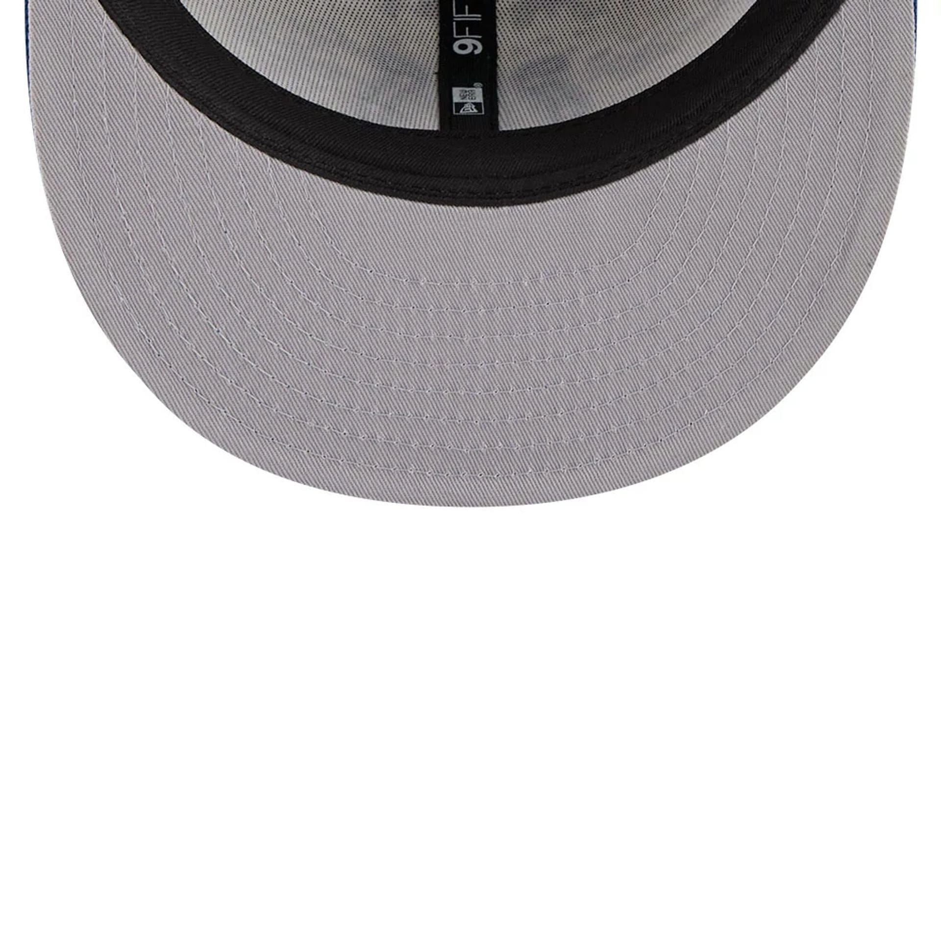 This is a Indianapolis Colts NFL Salute To Service 2025 Blue 9FIFTY Snapback Adjustable Cap 2