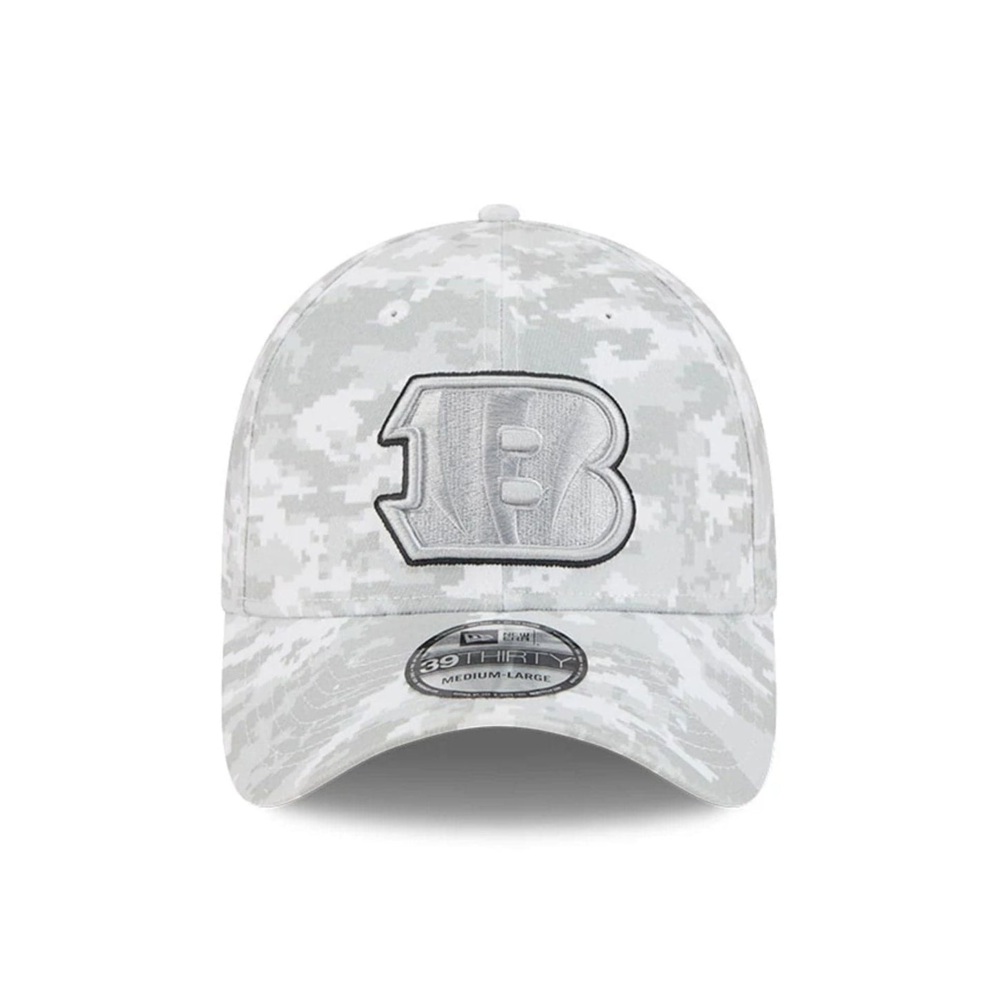 This is a Cincinnati Bengals NFL Salute To Service 2025 Grey Camo 39THIRTY Stretch Fit Cap 3
