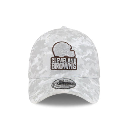 This is a Cleveland Browns NFL Salute To Service 2025 Grey Camo 39THIRTY Stretch Fit Cap 3