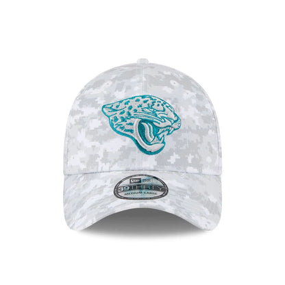 This is a Jacksonville Jaguars NFL Salute To Service 2025 Grey Camo 39THIRTY Stretch Fit Cap 3