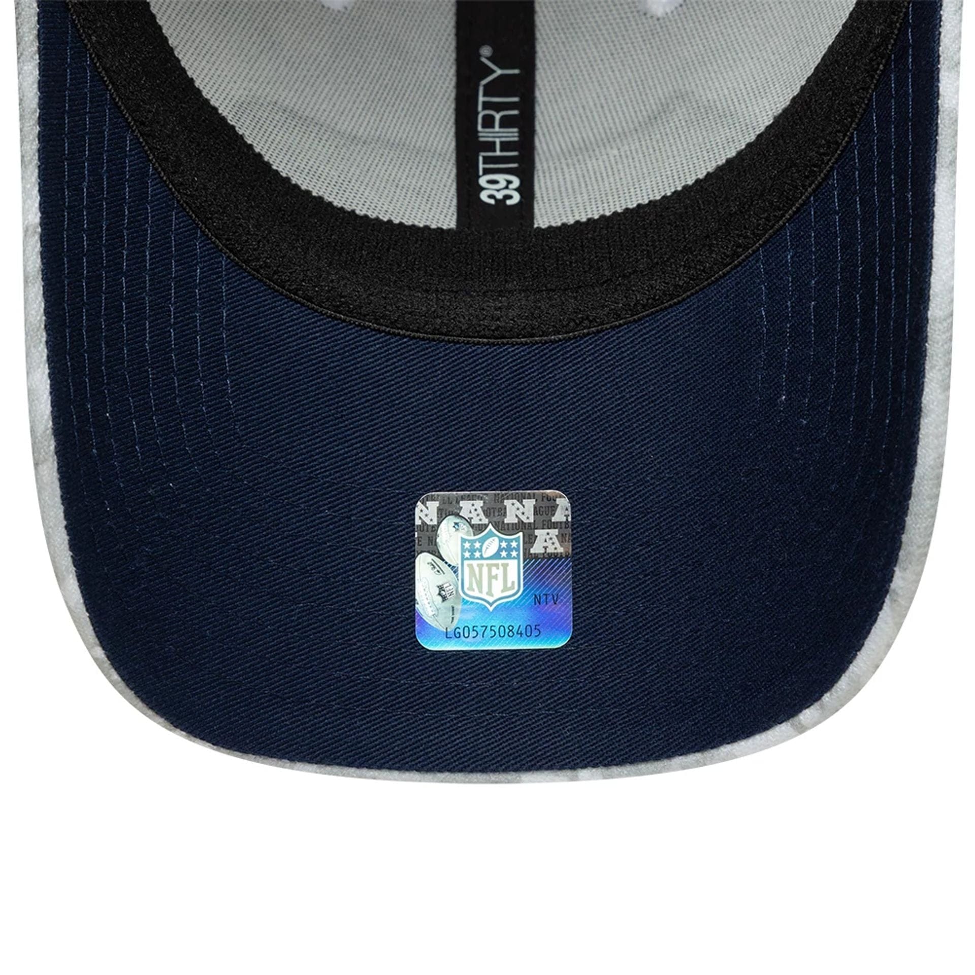 This is a Seattle Seahawks NFL Salute To Service 2025 Grey Camo 39THIRTY Stretch Fit Cap 7