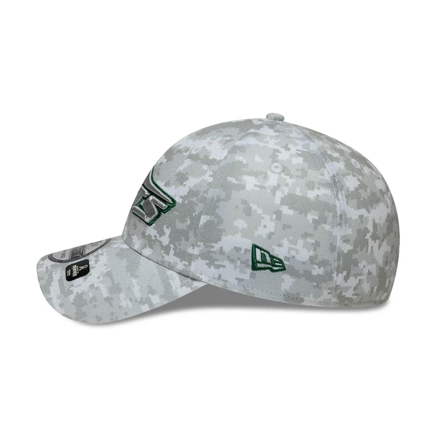 This is a New York Jets NFL Salute To Service 2025 Grey Camo 39THIRTY Stretch Fit Cap 5