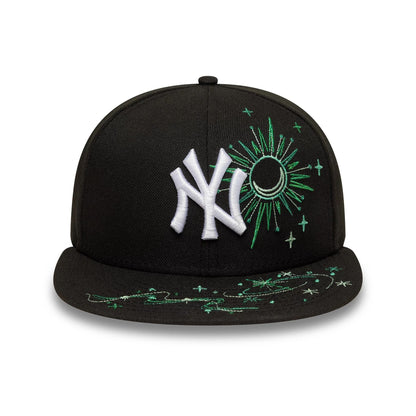 This is a New York Yankees MLB Zodiac Black 59FIFTY Fitted Cap 2