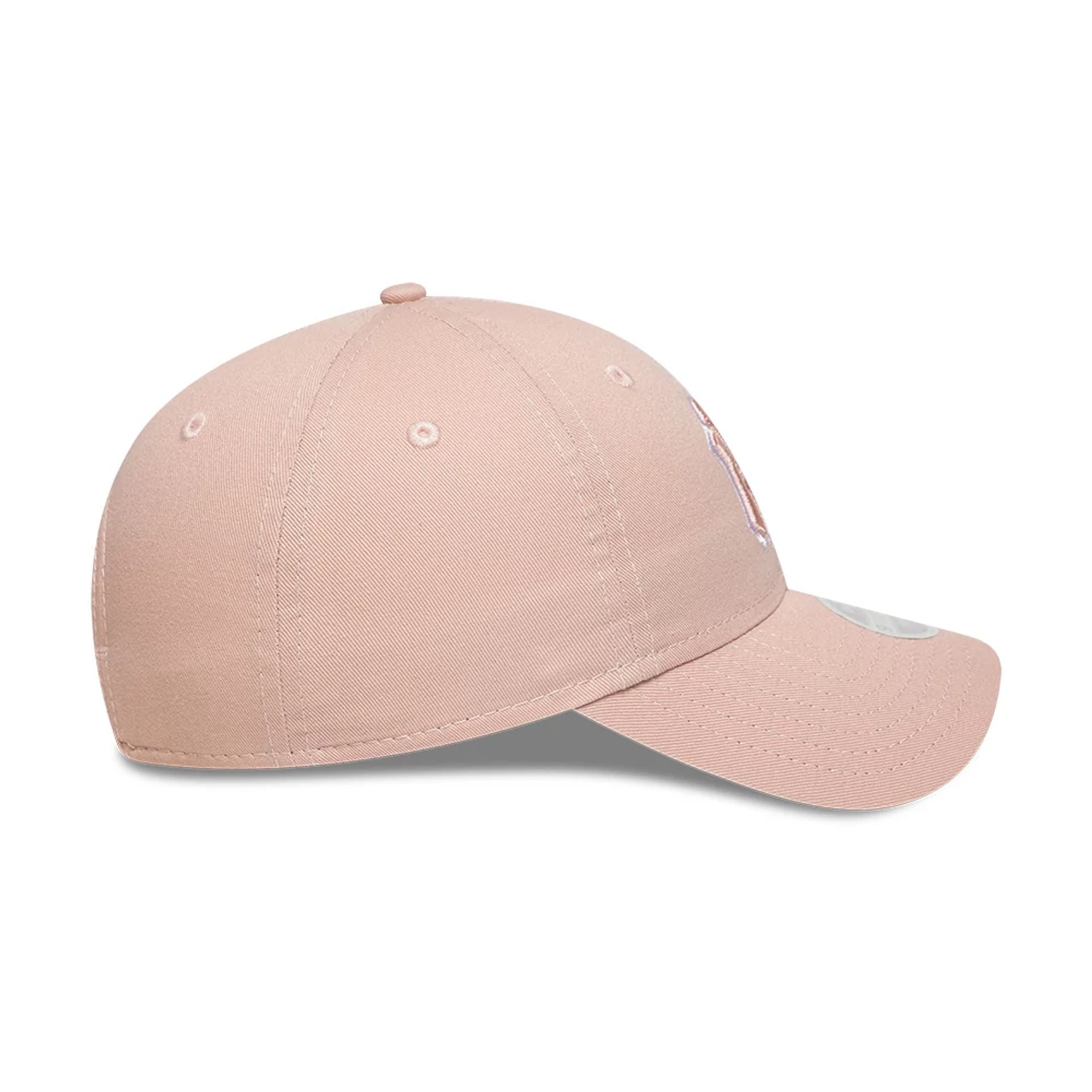 Pictured is this Womens MLB Washed New York Yankees 9TWENTY cap in pastel pink. 6