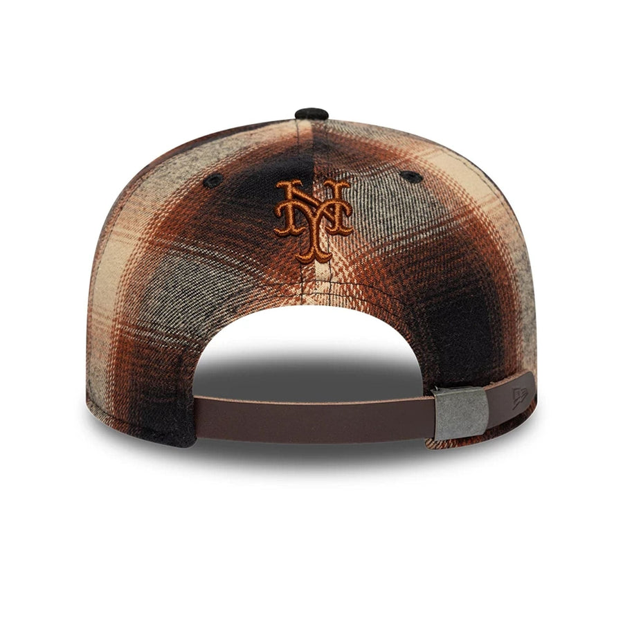 This is a New York Mets MLB Grunge Style Plaid Open Brown 9FIFTY A-Frame Snapback Adjustable Cap 2