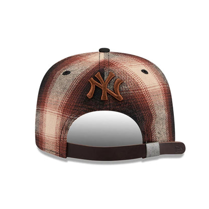 This is a New York Yankees MLB Grunge Style Plaid Open Brown 9FIFTY A-Frame Snapback Adjustable Cap 2