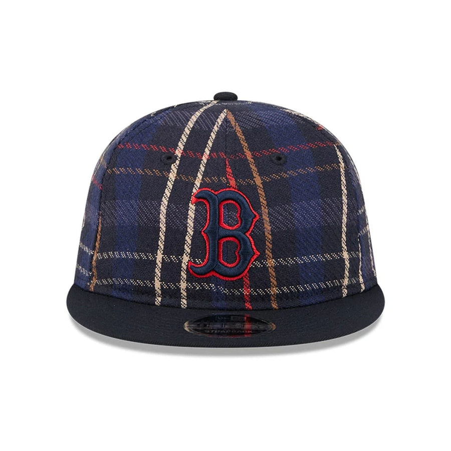 This is a Boston Red Sox MLB Grunge Style Plaid Open Blue Retro Crown 9FIFTY Adjustable Cap 3