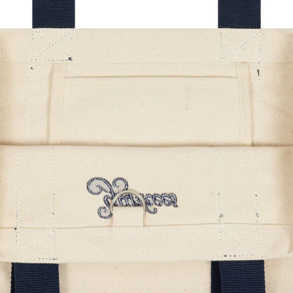 Pictured is this MLB Graphic New York Yankees Tote Bag in cream. 5