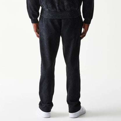 The model is wearing this Red Bull Racing Straight Leg Joggers in black. 2