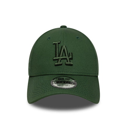 LA Dodgers MLB League Essential Dark Green New Era 9FORTY Cap, front view showing raised dark green LA logo embroidery on the front panel, with a matching visor and a 9FORTY size sticker on the visor.