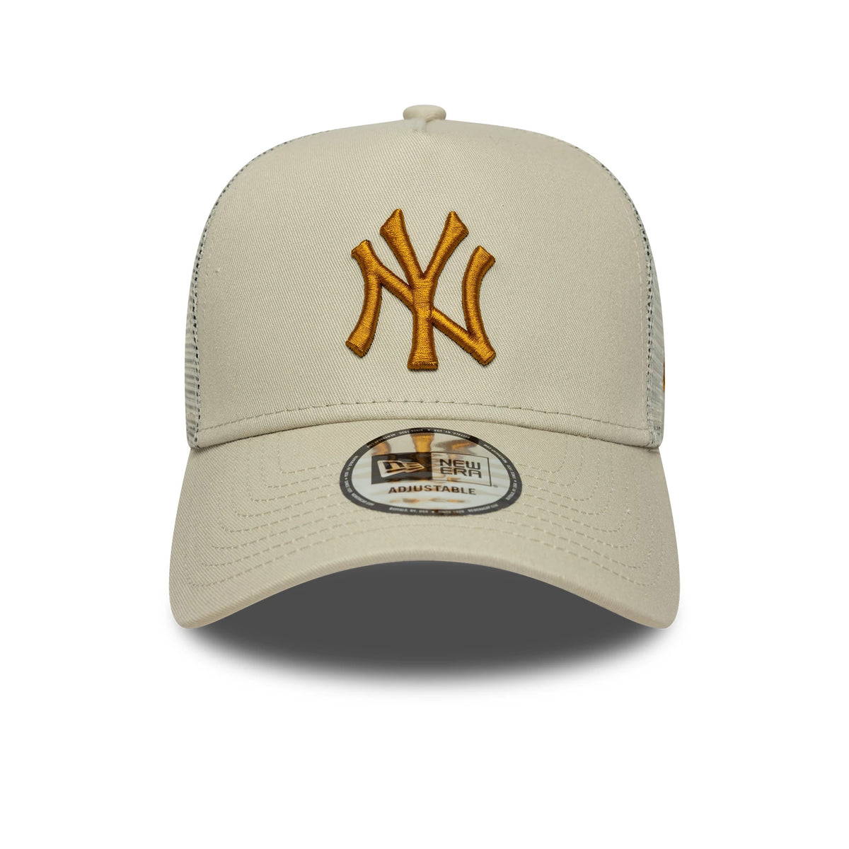 New York Yankees MLB Light Beige New Era 9FORTY A-Frame Trucker Cap, front view showing the gold embroidered NY logo on the front panel with a curved visor and 9FORTY size sticker, featuring mesh rear panels.