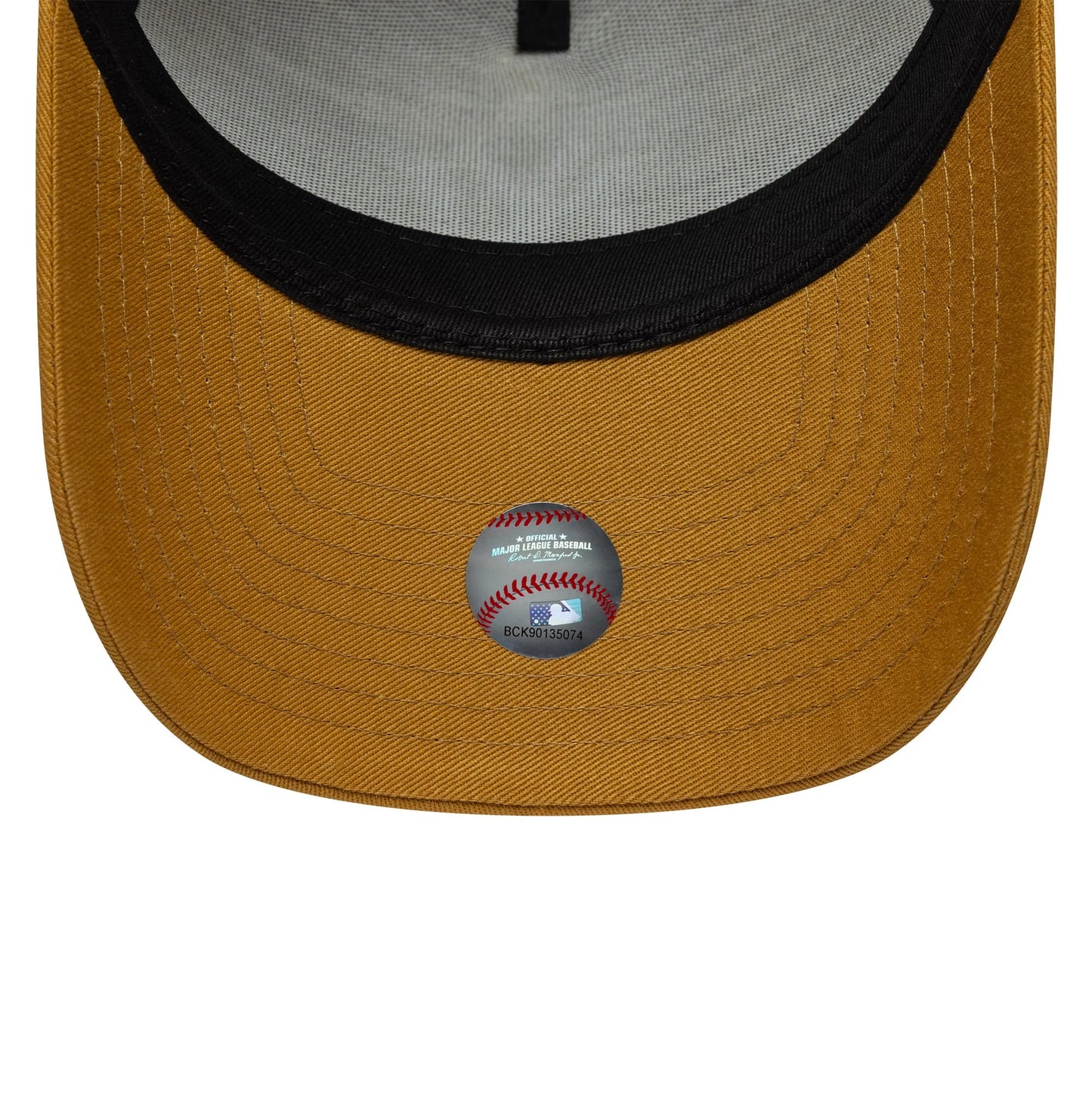 Pictured is this MLB League Essential New York Yankees 9FORTY E-Frame in beige. 5