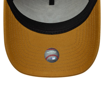 Pictured is this MLB League Essential New York Yankees 9FORTY E-Frame in beige. 5