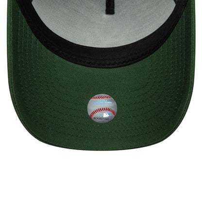 Pictured is this MLB League Essential New York Yankees 9FORTY E-Frame in dark green. 5
