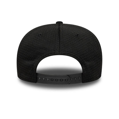 Pictured is this MLB Flawless Mesh New York Yankees 9SEVENTY Stretch Snap in black. 4