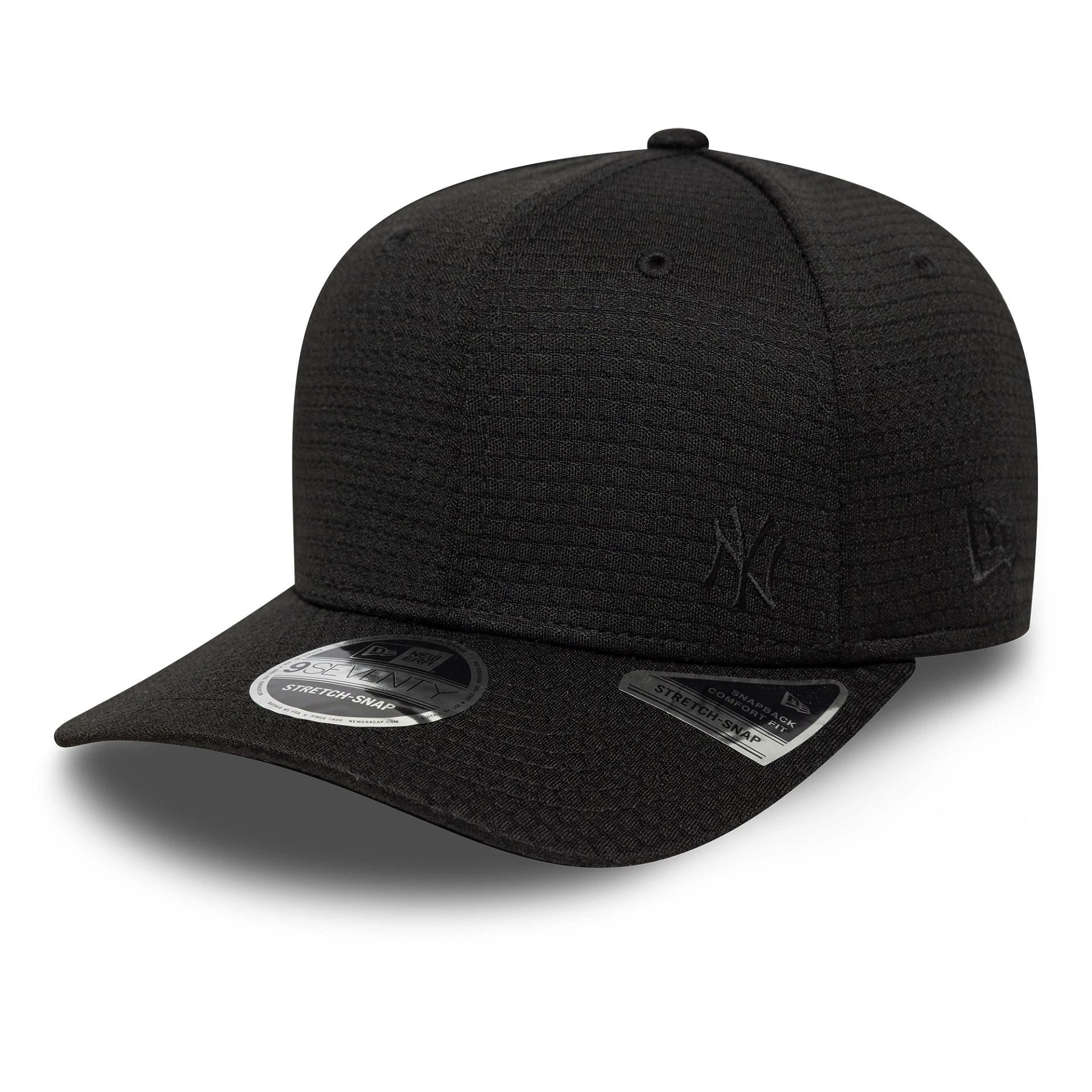Pictured is this MLB Flawless Mesh New York Yankees 9SEVENTY Stretch Snap in black. 1