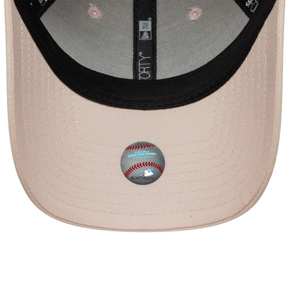 Pictured is this Womens MLB League Essential Midi LA Dodgers 9FORTY in pastel pink. 5