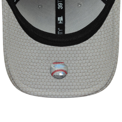 Pictured is this MLB Mesh New York Yankees 39THIRTY Stretch Fit in grey. 5