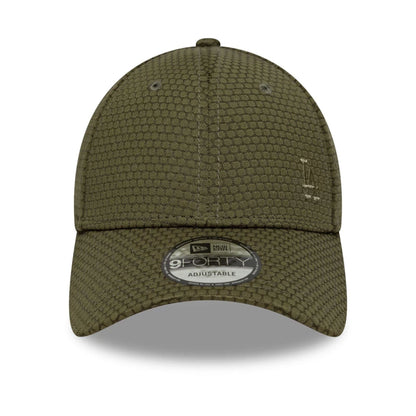 Pictured is this MLB Flawless Mesh LA Dodgers 9FORTY in green. 2