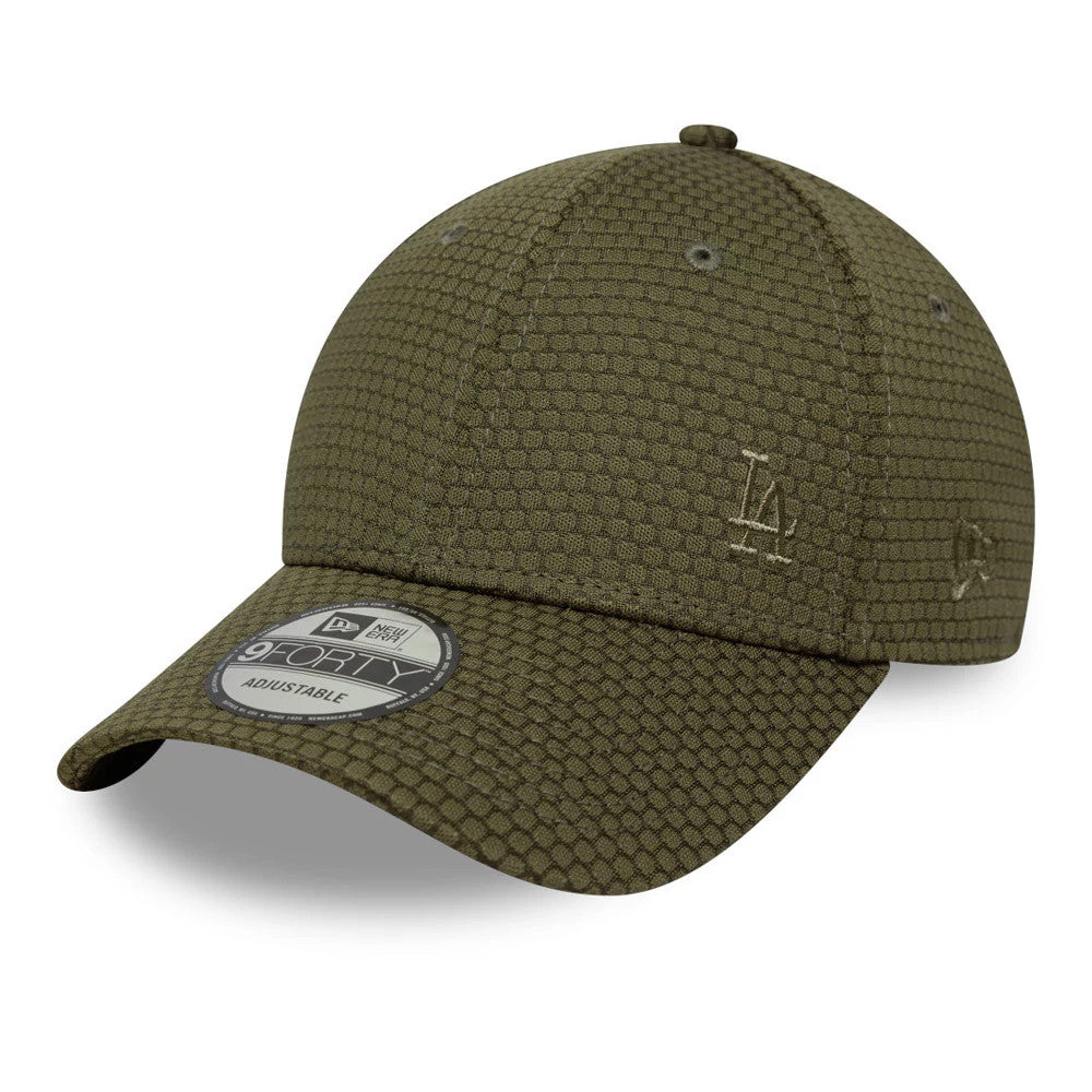 Pictured is this MLB Flawless Mesh LA Dodgers 9FORTY in green. 6