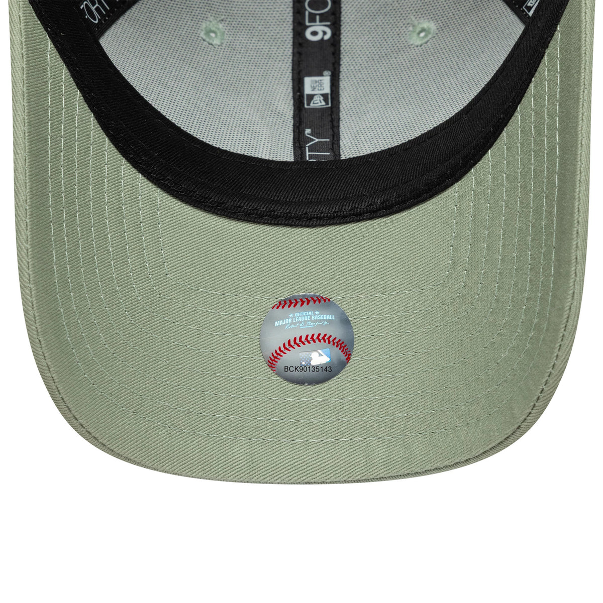 New York Yankees Womens MLB Pastel Green New Era 9FORTY Cap, inside view showing the black sweatband, pastel green undervisor, 9FORTY taping, and holographic sticker on the middle panel with stitching details.