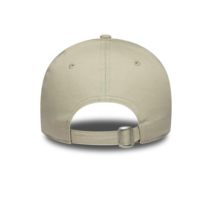 Pictured is this Womens MLB League Essential New York Yankees 9FORTY in light beige. 4