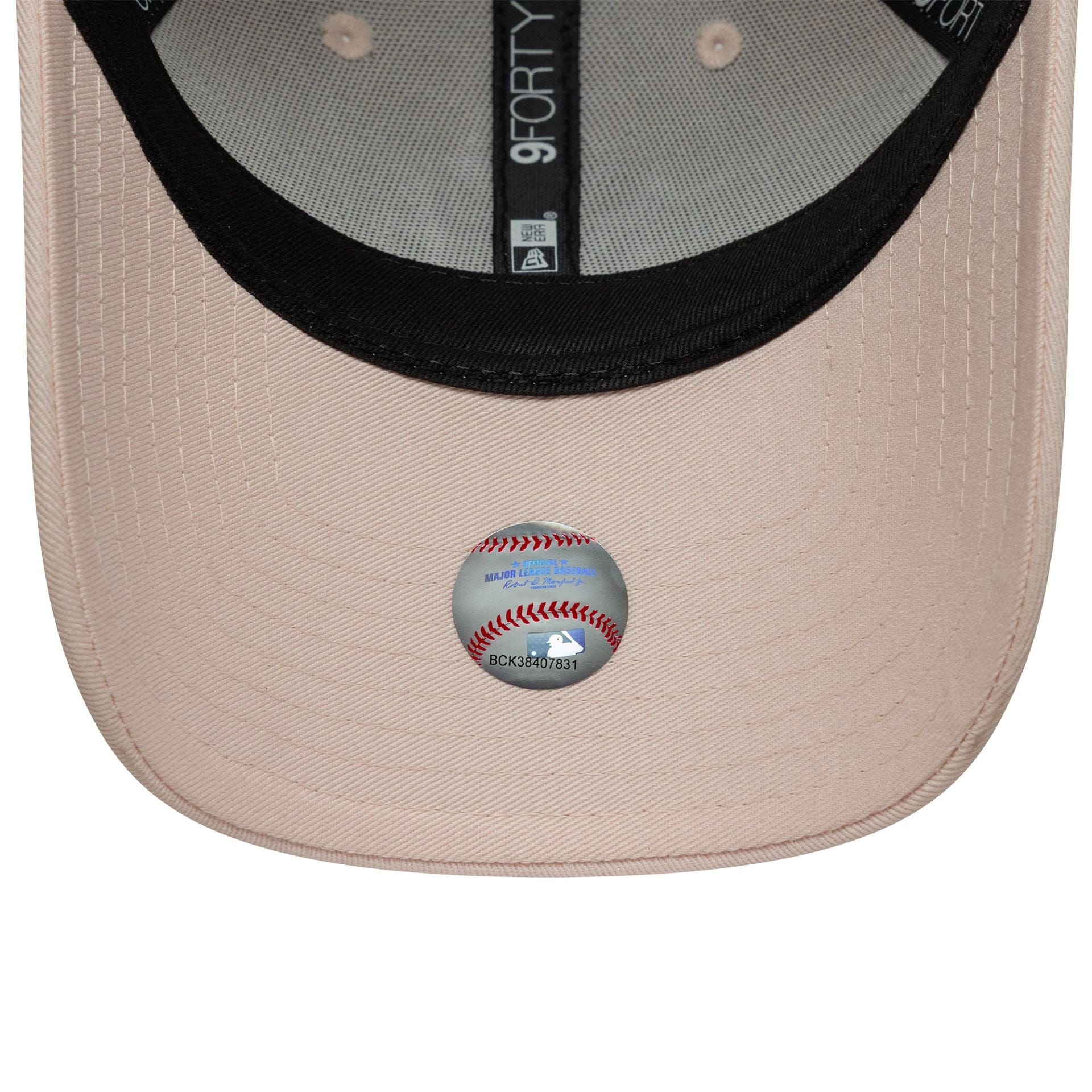 Pictured is this Womens MLB Metallic Logo New York Yankees 9FORTY in pastel pink. 5