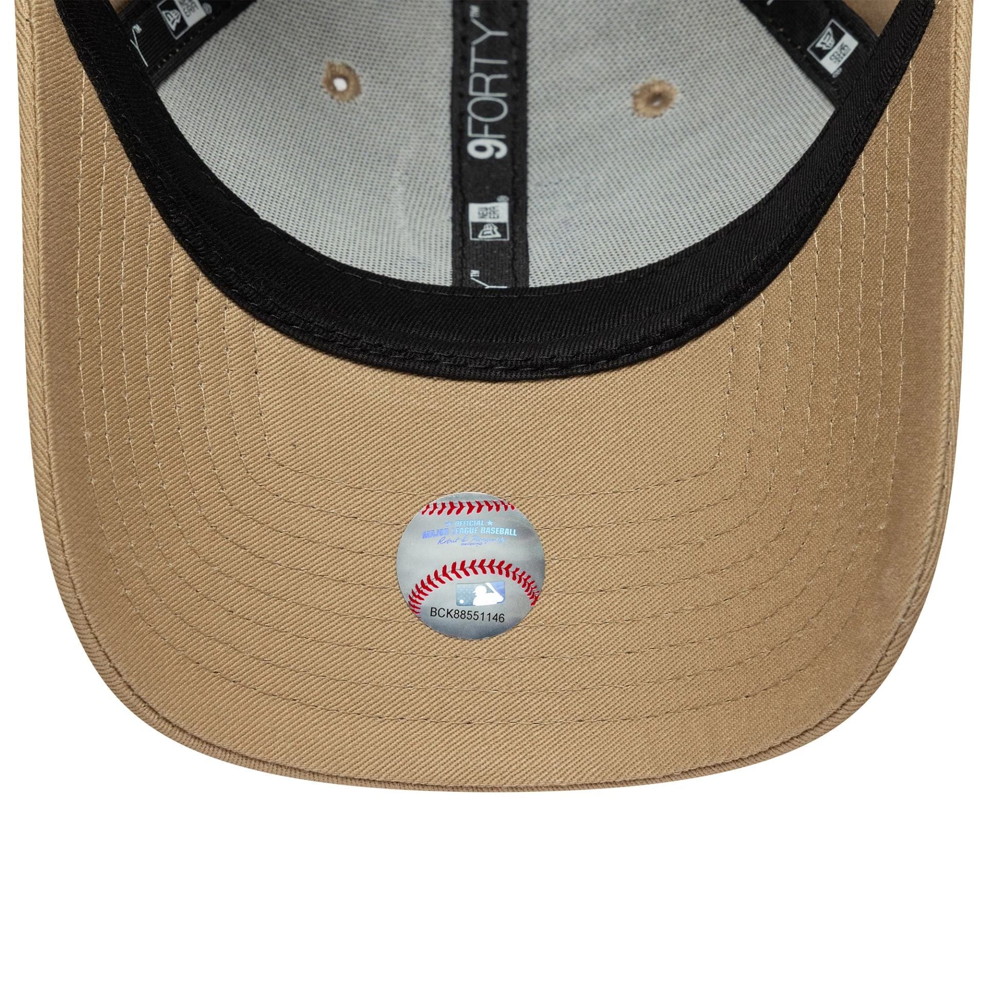 Pictured is this Womens MLB Animal Infill LA Dodgers 9FORTY in light beige. 5