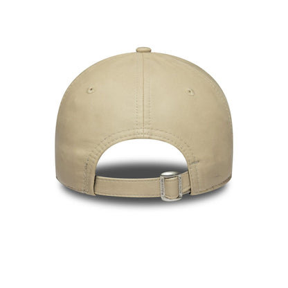 Pictured is this Womens MLB PU New York Yankees 9FORTY in light beige. 4