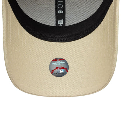 Pictured is this Womens MLB Sequin Wordmark New York Yankees 9FORTY in light beige. 5