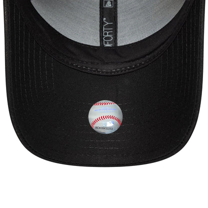 Pictured is this Womens MLB Bowback New York Yankees 9FORTY in black. 5