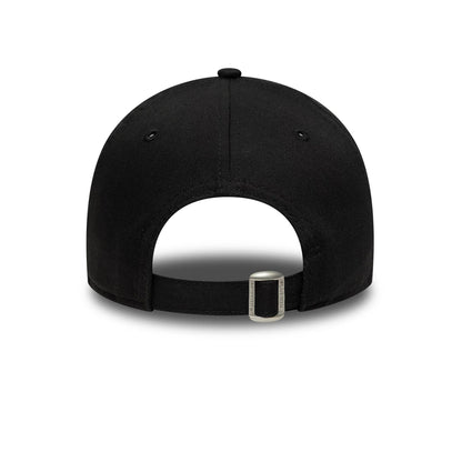 Pictured is this Youth MLB League Essential LA Dodgers 9TWENTY in black. 4
