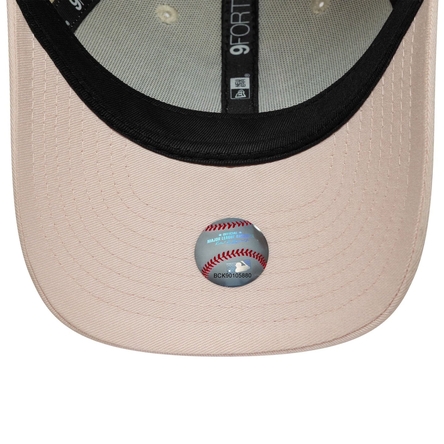 Pictured is this Youth MLB League Essential LA Dodgers 9FORTY in light beige. 5