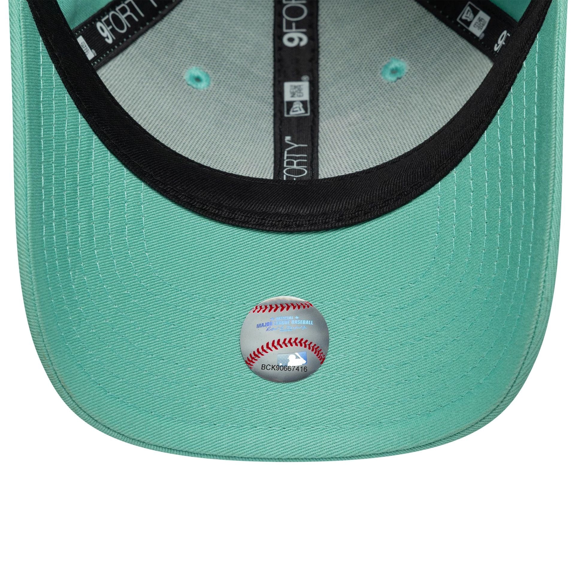 Pictured is this Youth MLB League Essential LA Dodgers 9FORTY in pastel green. 5