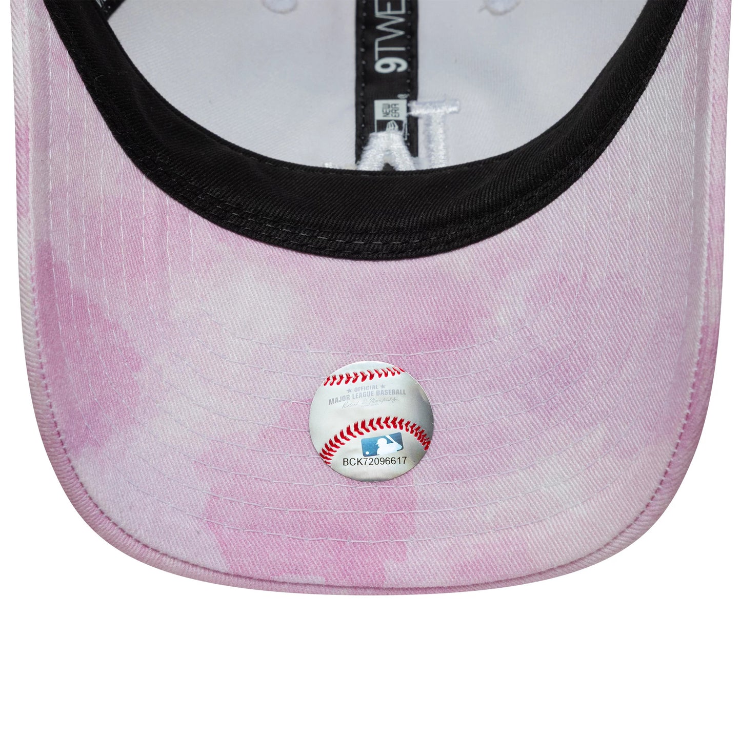 Pictured is this Youth MLB Tie Dye LA Dodgers 9TWENTY in pastel pink. 5