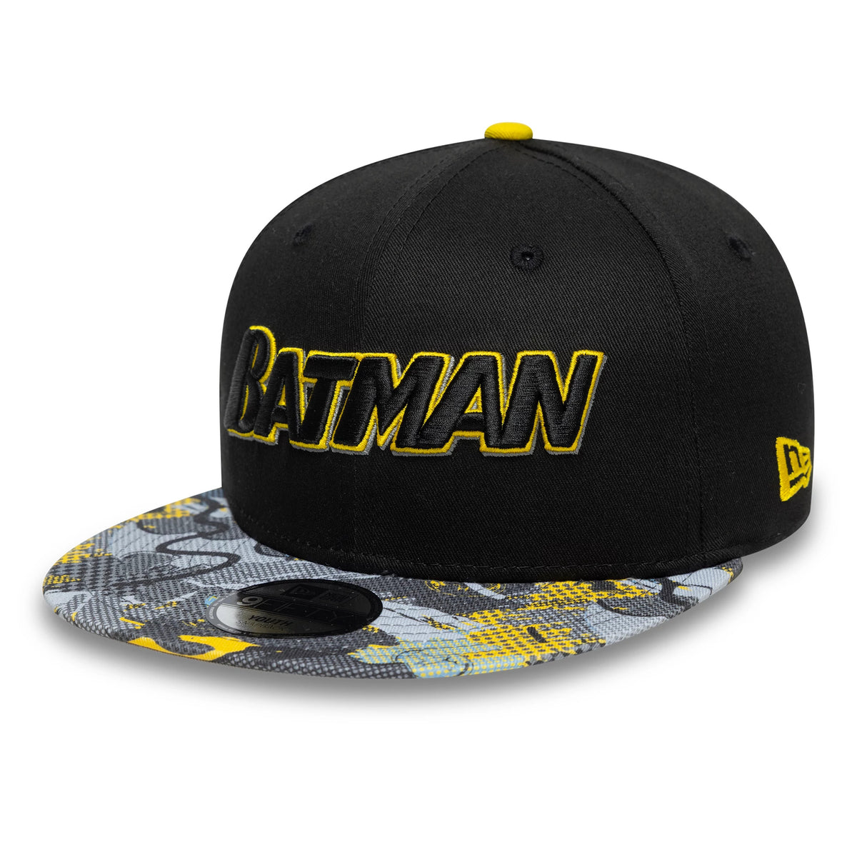 Youth DC Batman Black New Era 9FIFTY Snapback Cap, three-quarter view showing the yellow and black embroidered Batman logo on the front panel, a grey and yellow patterned visor and a black 9FIFTY size sticker.