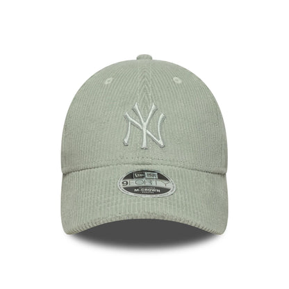 Pictured is this Youth MLB Cord New York Yankees 9FORTY M-Crown in pastel green. 2