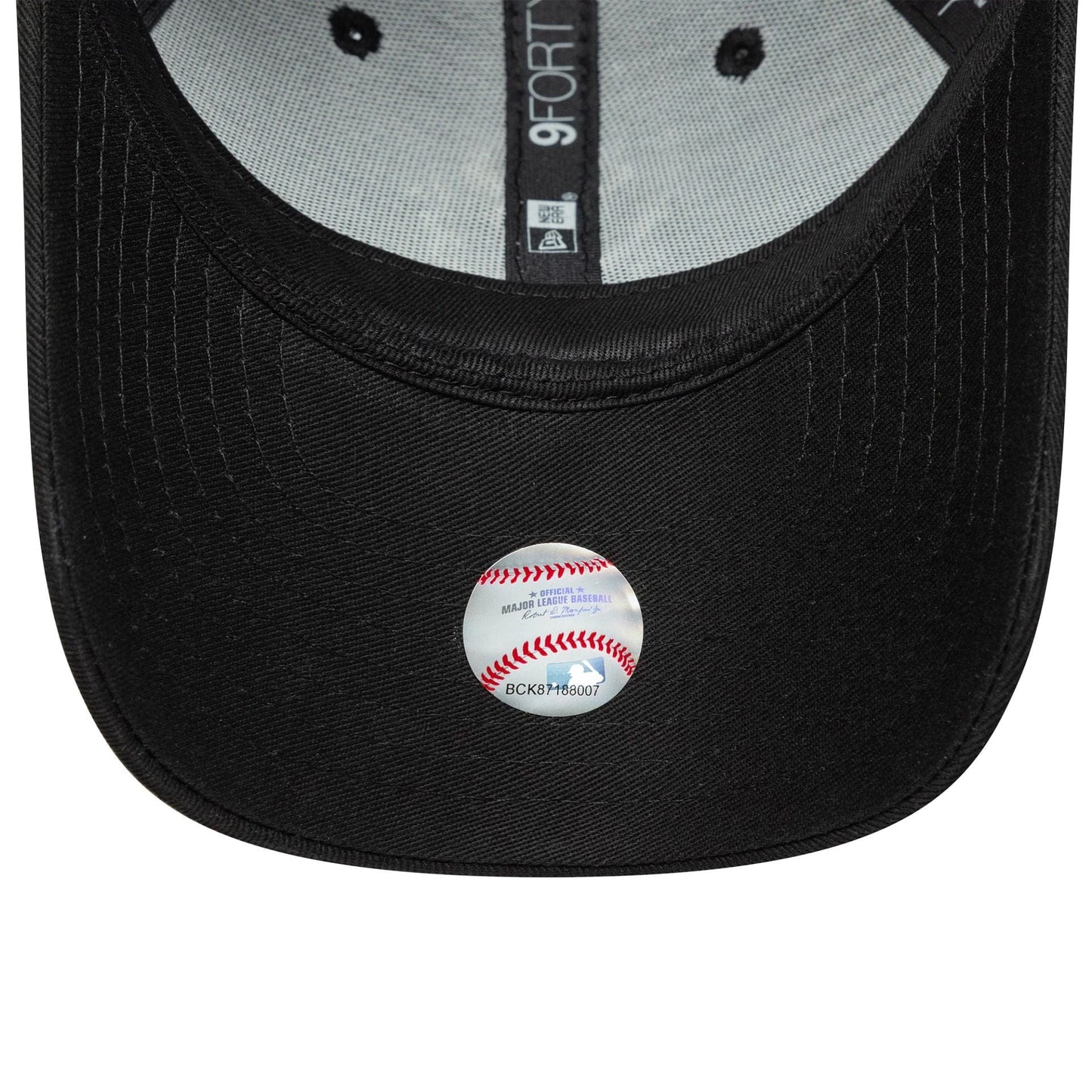 Pictured is this Youth MLB Animal Infill New York Yankees 9FORTY in black. 5