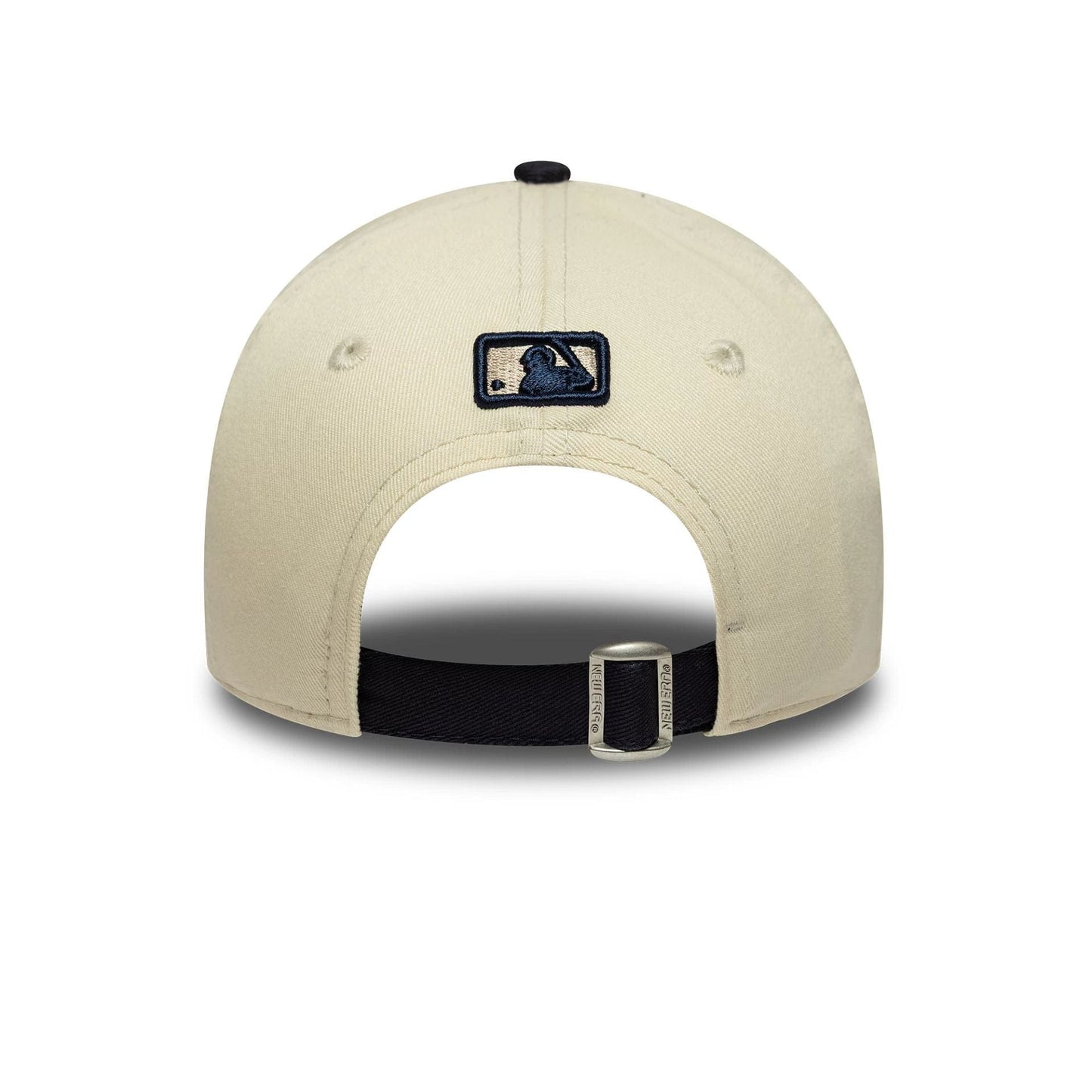 Pictured is this Youth MLB Wordmark New York Yankees 9FORTY M-Crown in light beige. 4
