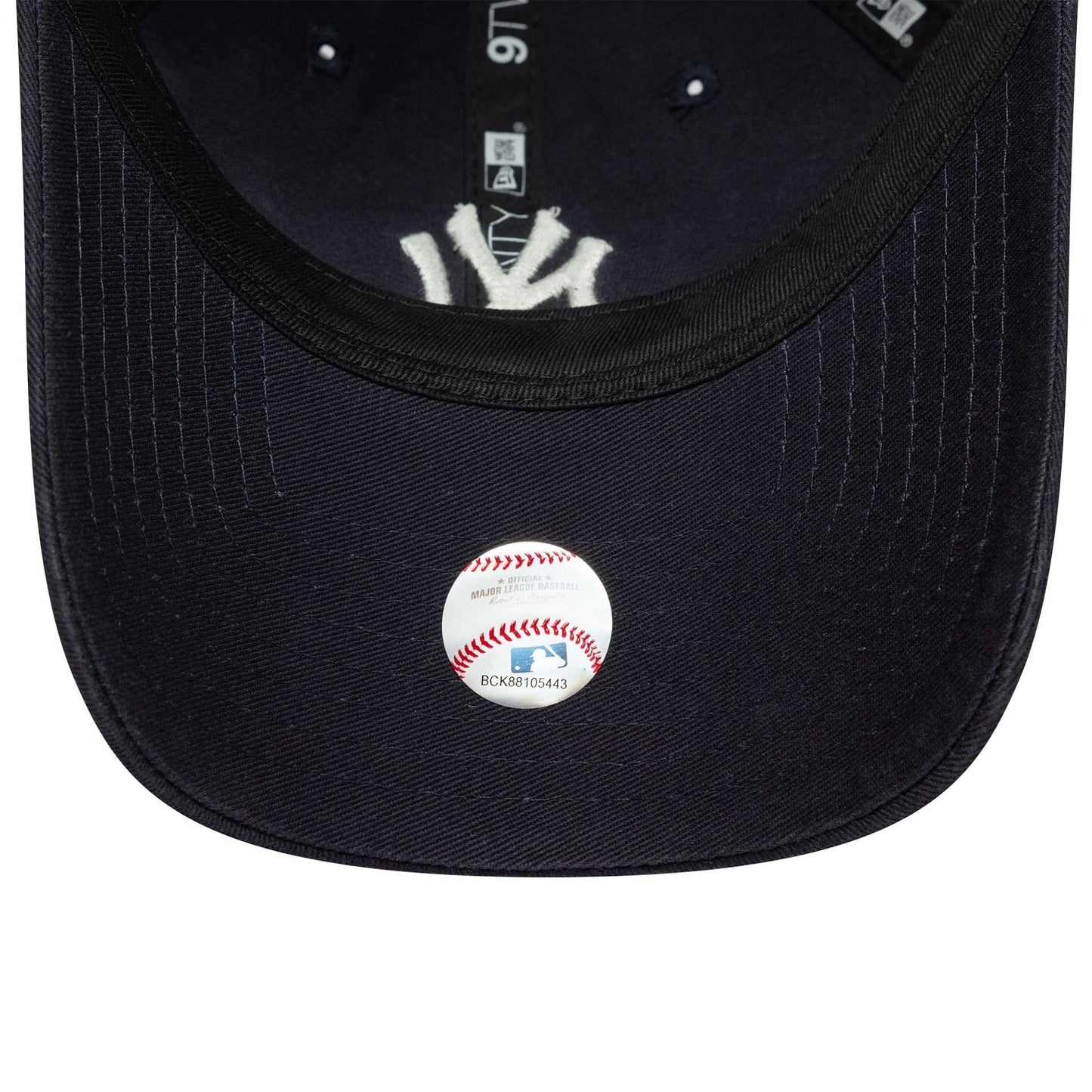 Pictured is this MLB Washed Script New York Yankees 9TWENTY in navy. 6