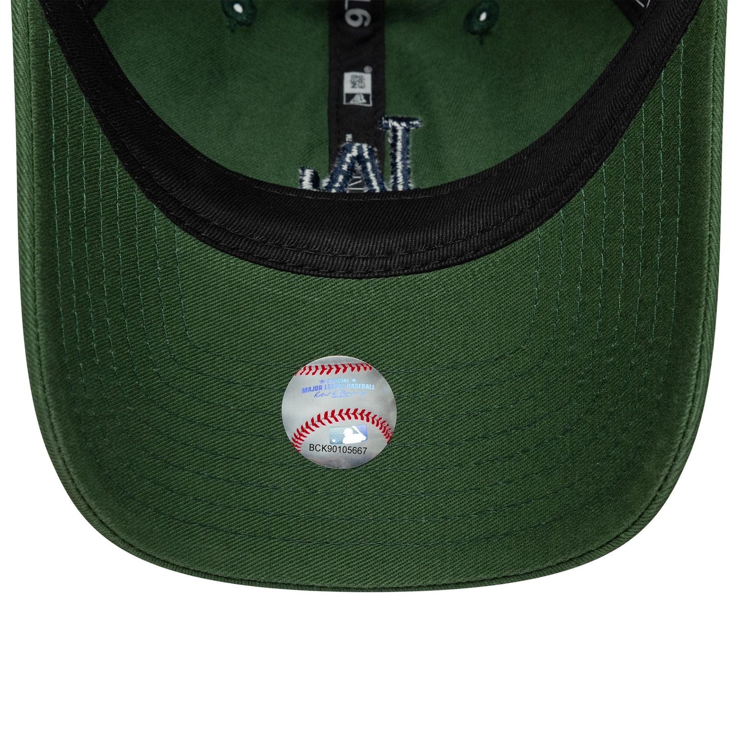Pictured is this MLB Washed Script LA Dodgers 9TWENTY in dark green. 5