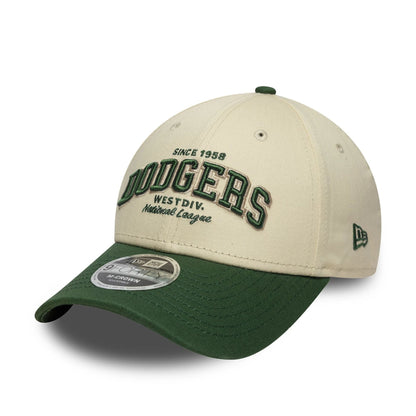 Pictured is this MLB Wordmark LA Dodgers 9FORTY M-Crown in Dark Green. 1