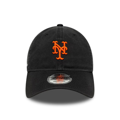 New York Mets MLB Washed Script Black New Era 9TWENTY Cap, front view showing an orange raised embroidered NY Mets logo on the unstructured black crown with a curved visor and 9TWENTY size sticker.