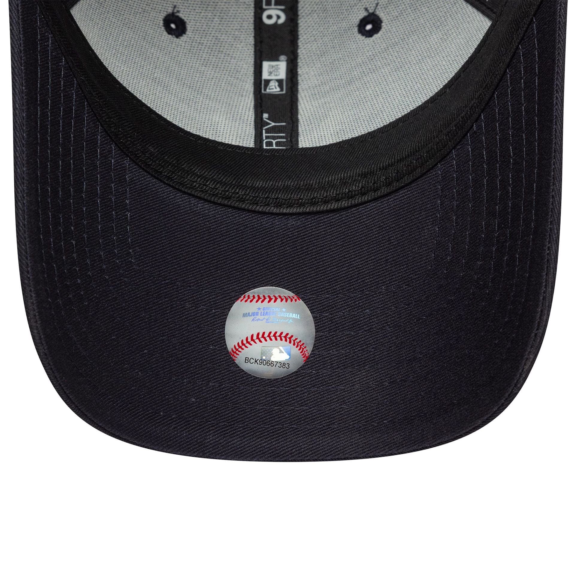 Pictured is this MLB Fruit Icon New York Yankees 9FORTY in navy. 5