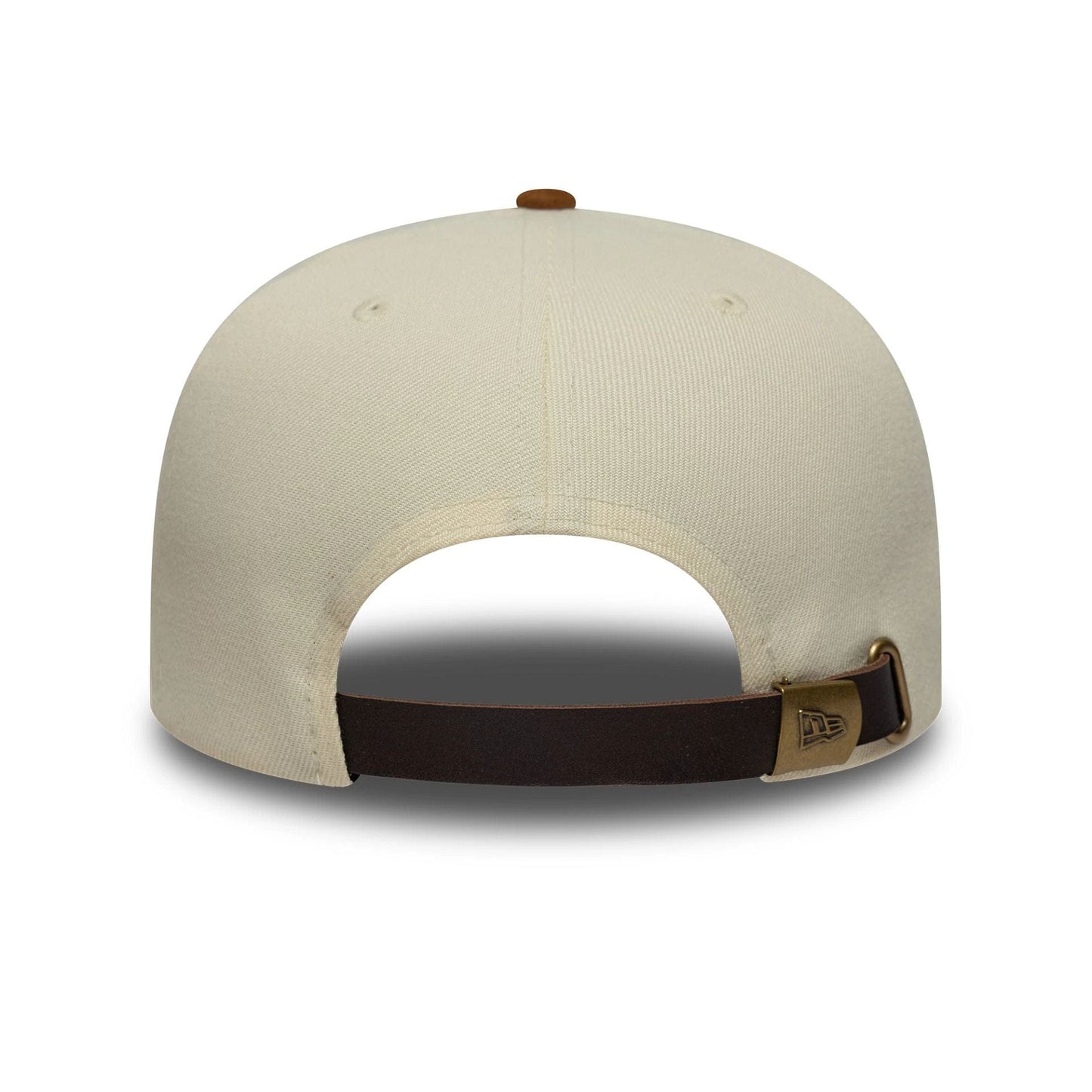 Pictured is this MLB Suede Visor LA Dodgers 9FIFTY A-Frame Snapback in light beige. 4